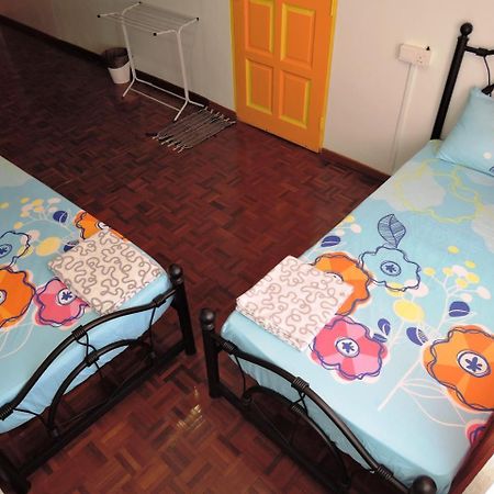 The Pillohouzzze Hotel Malacca Bagian luar foto
